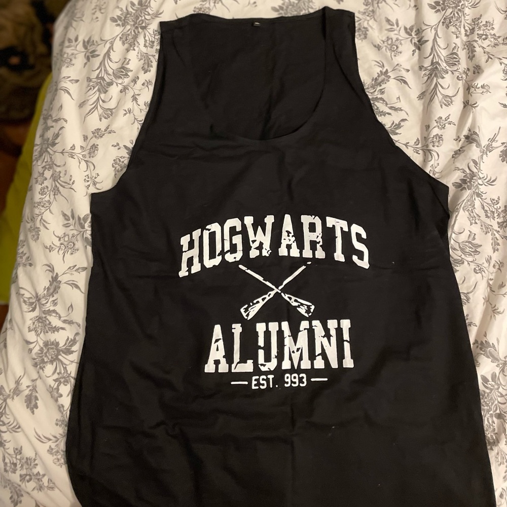 Hogwarts Alumni XL Tank
